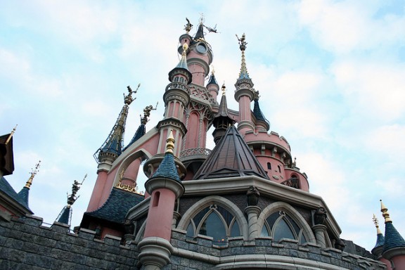 Disneyland Paris Castle by David Jafra via Flickr