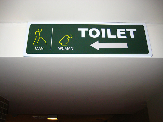 Toilet Sign by Wootang01 on Flickr