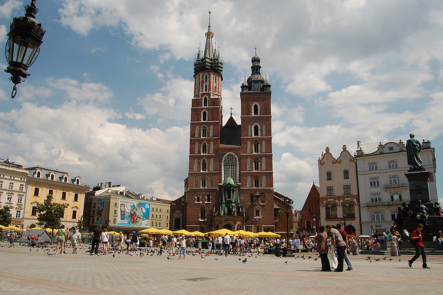 Krakow Main Square by tgraham via Flickr