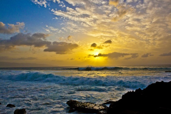 Hawaii Sunset by Anthony Quintano via Flickr