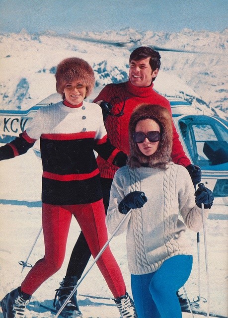 Skiing 70s